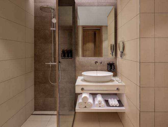 Holiday Inn Dubai Business Bay Hotel