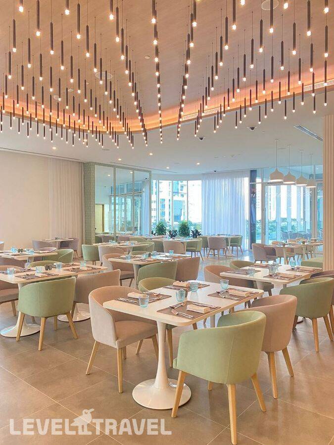 фотографии отеля Holiday Inn Dubai Business Bay Hotel в ОАЭ(Бизнес Бей) - фото №6