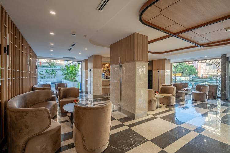 Awen Hotel
