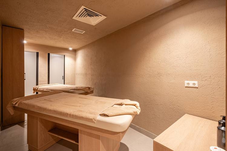 Awen Hotel