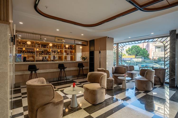 Awen Hotel