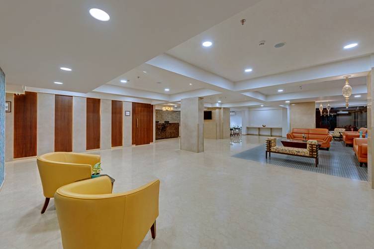 Fern Habitat Candolim