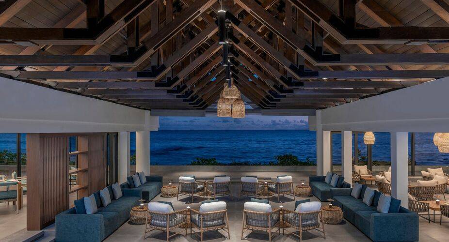 Avani+ Barbarons Seychelles