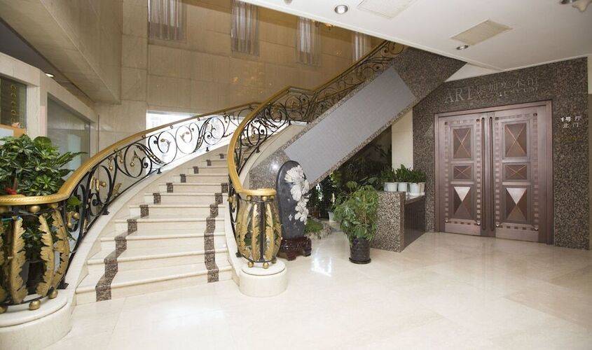 Ac Embassy Hotel