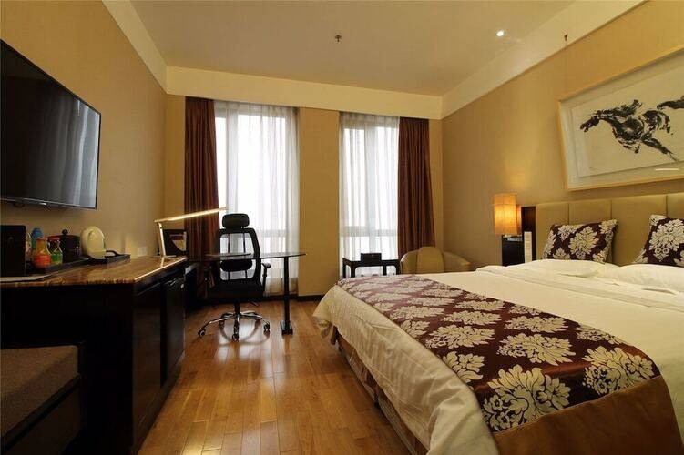 Ac Embassy Hotel