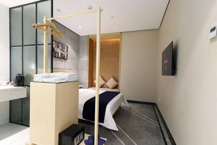 Arrivee Hotel