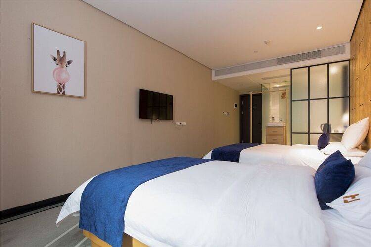 Arrivee Hotel