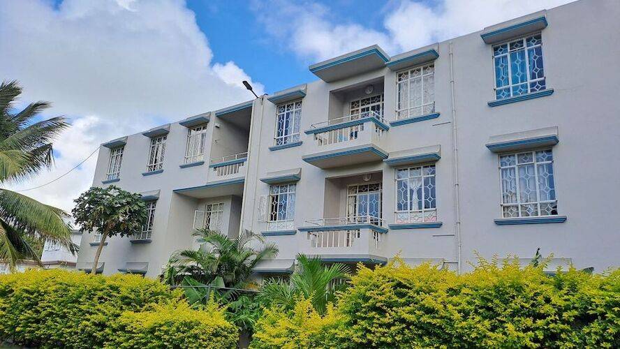 Allamanda Studios And Apartments