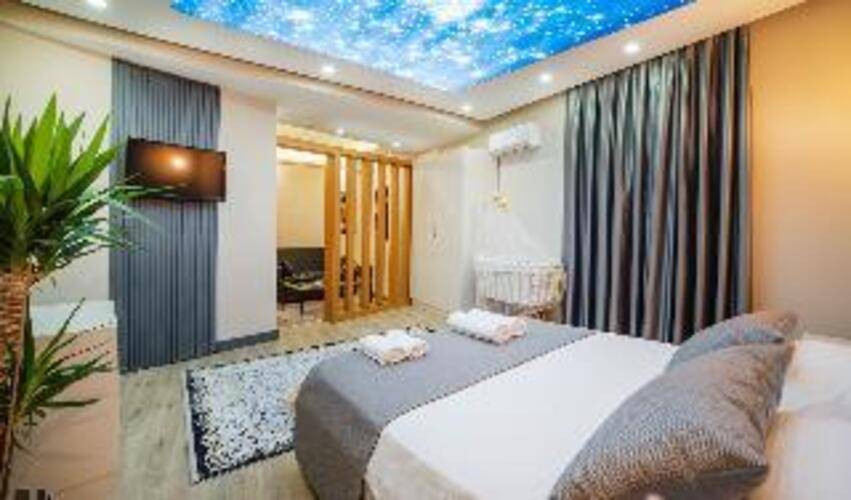 Blue Marina Hotel