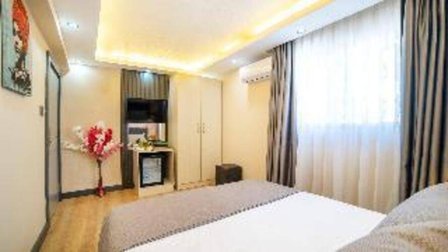 Blue Marina Hotel