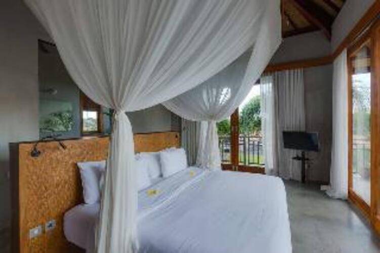 Zin Berawa Villas & Bungalows