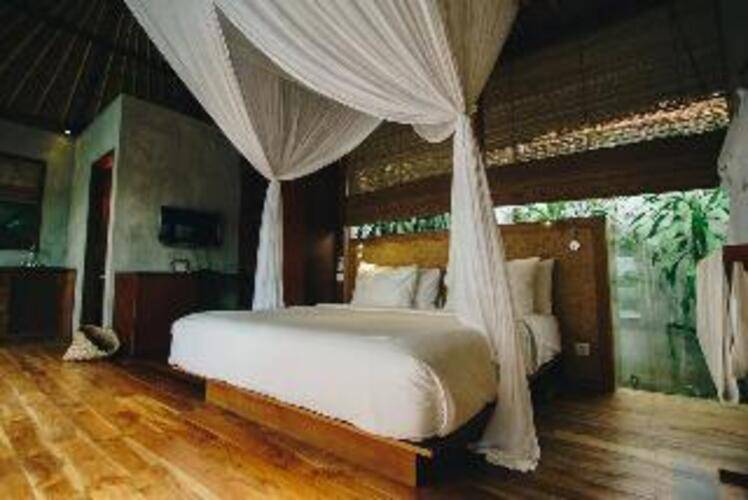 Zin Berawa Villas & Bungalows