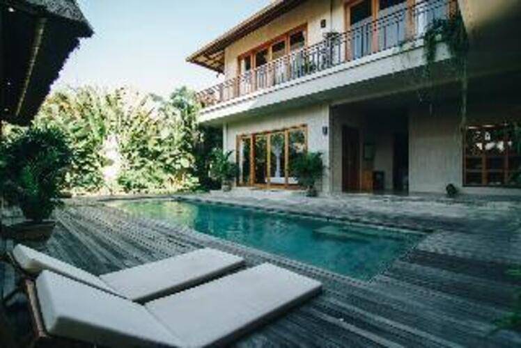 Zin Berawa Villas & Bungalows