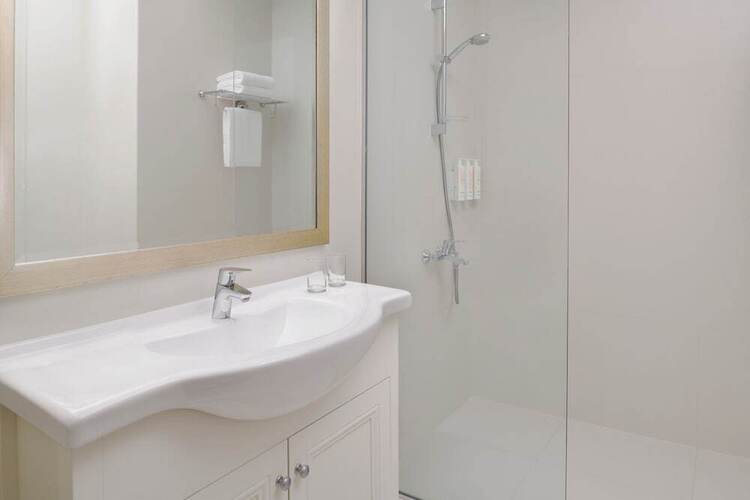 Delta Hotels By Marriott, Dubai Investment Park