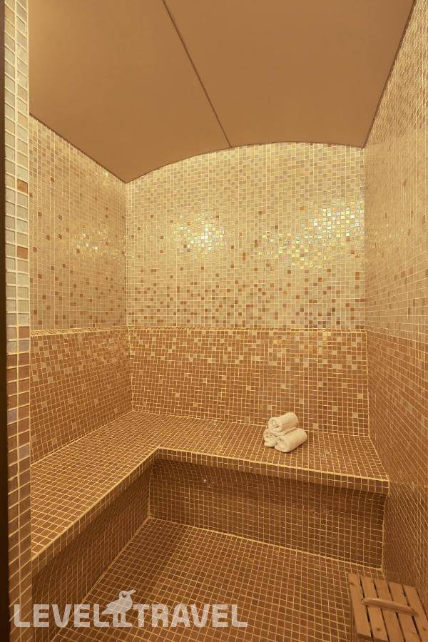 фотографии отеля Adamas Boutique Nha Trang в Вьетнам(Нячанг) - фото №46