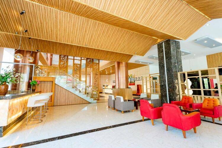 Ocean Waves Resort Cam Ranh