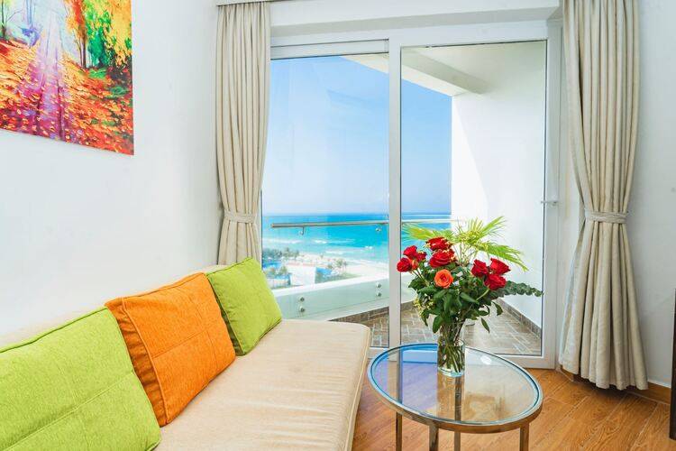 Ocean Waves Resort Cam Ranh