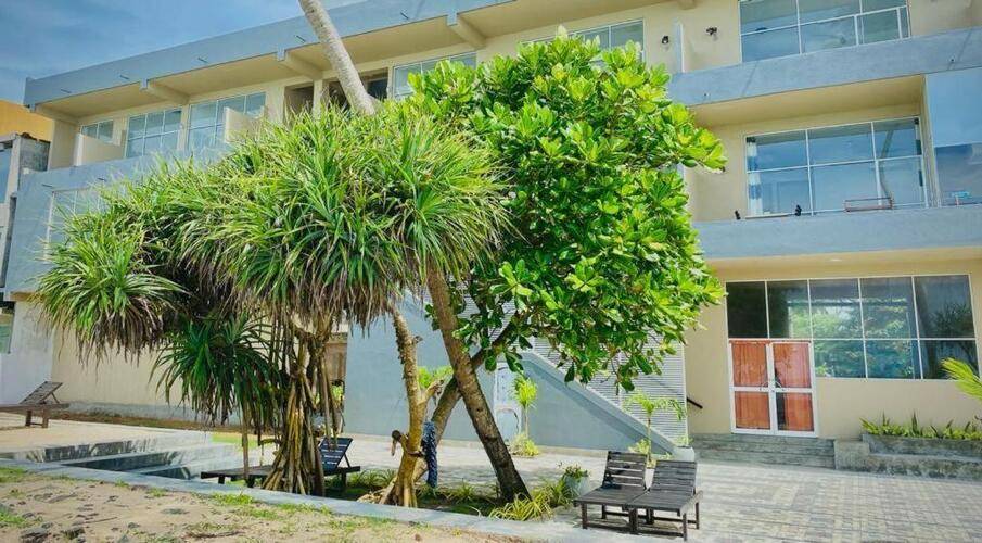 Sevenra Grand Beach Hotel