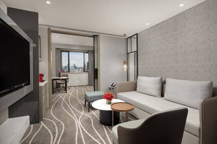 Crowne Plaza Shanghai Nanjing Road, An Ihg Hotel
