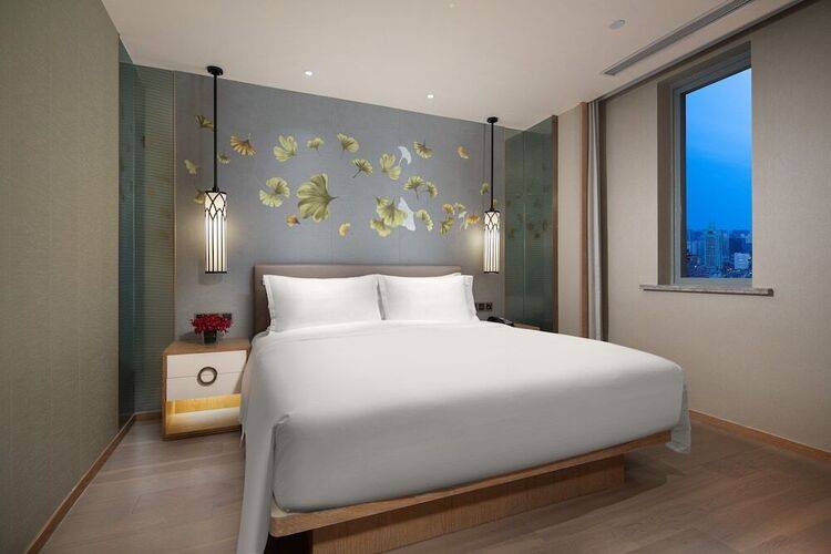 Crowne Plaza Shanghai Nanjing Road, An Ihg Hotel