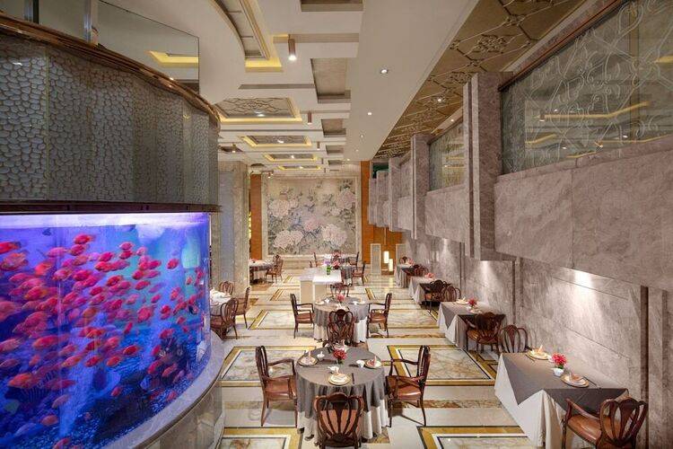 Crowne Plaza Shanghai Nanjing Road, An Ihg Hotel