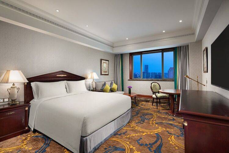 Crowne Plaza Shanghai Nanjing Road, An Ihg Hotel