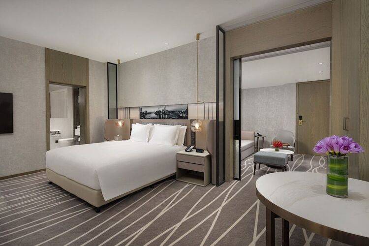 Crowne Plaza Shanghai Nanjing Road, An Ihg Hotel