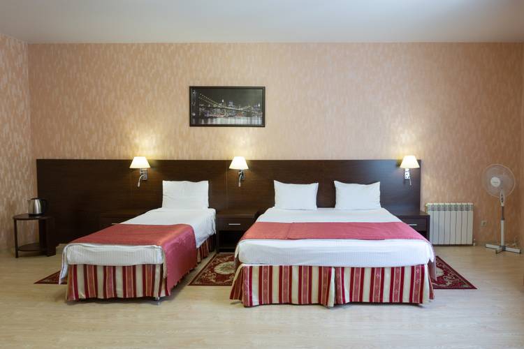 Отель Виктория