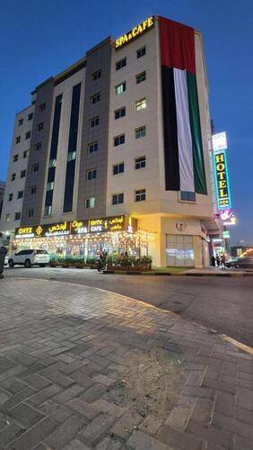 Onyx Hotel Apartments