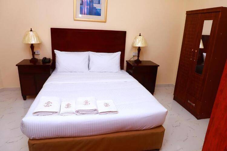 Onyx Hotel Apartments