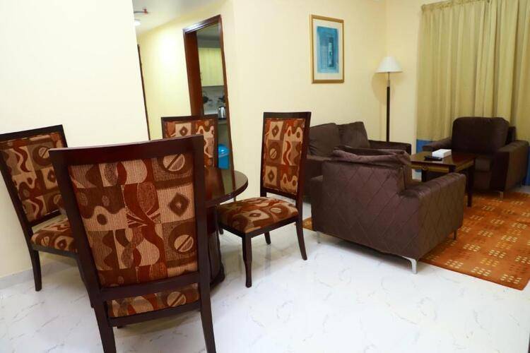 Onyx Hotel Apartments