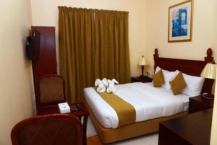 Onyx Hotel Apartments