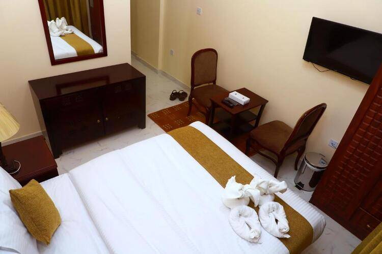 Onyx Hotel Apartments