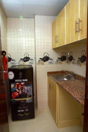Onyx Hotel Apartments