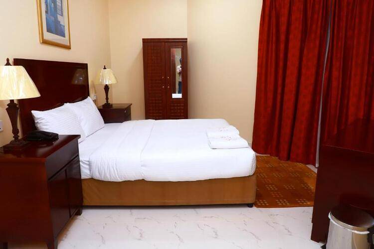 Onyx Hotel Apartments