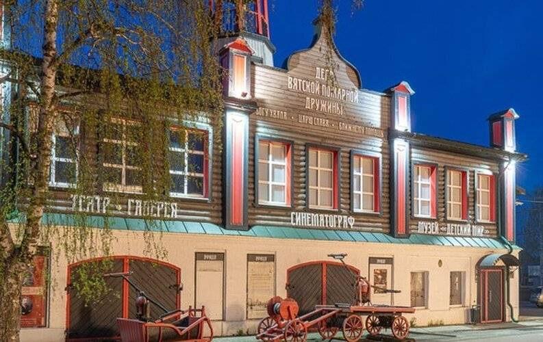 Русские Сезоны Село Вятское - Домъ Мастера Хомутова