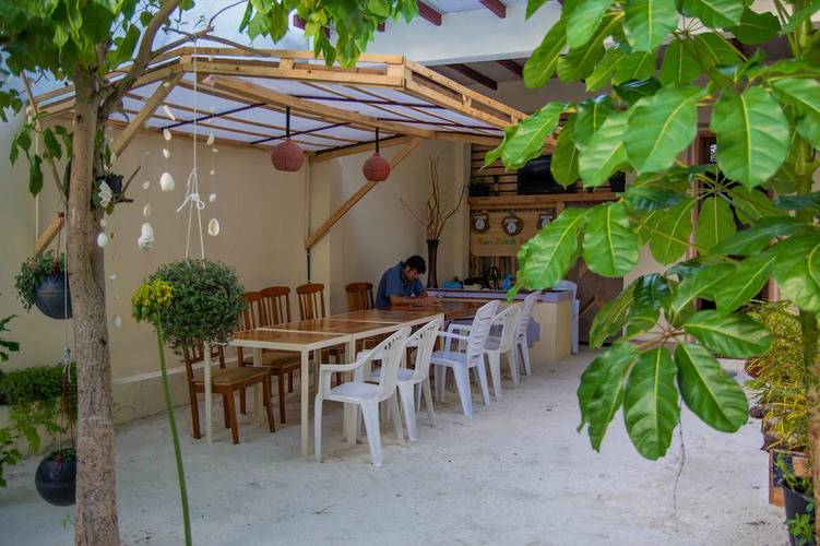 Kuri Beach View Inn
