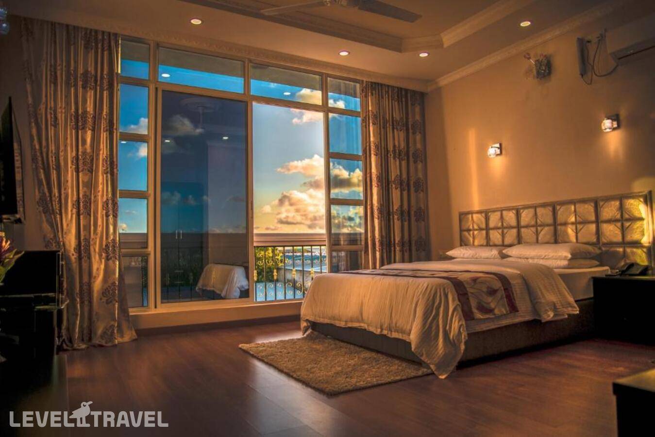 фотографии отеля Abuharee Grand в Мальдивы(Адду Атолл) - фото №13