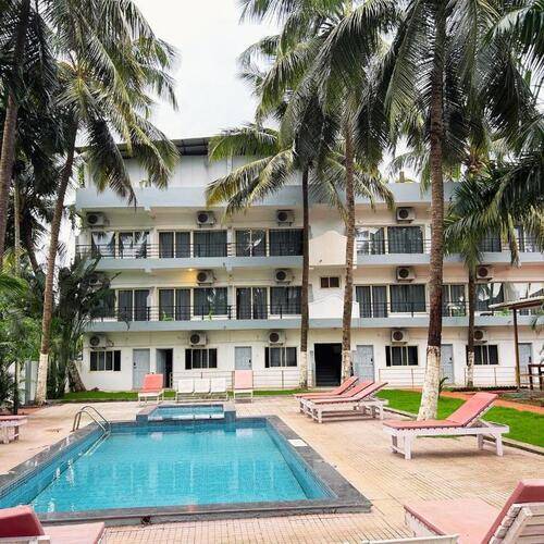 Bay Breeze Hotels & Resorts