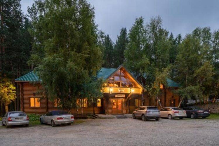 Skazka Lodge