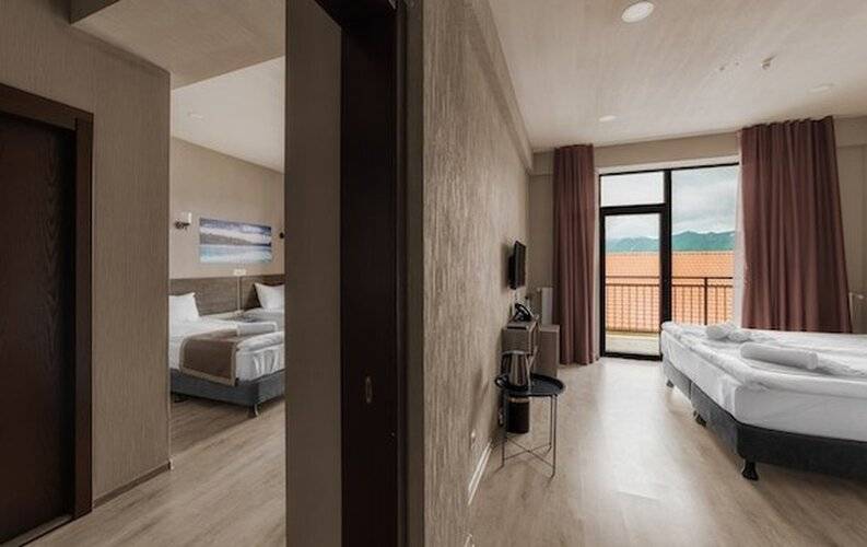Geography Hotels