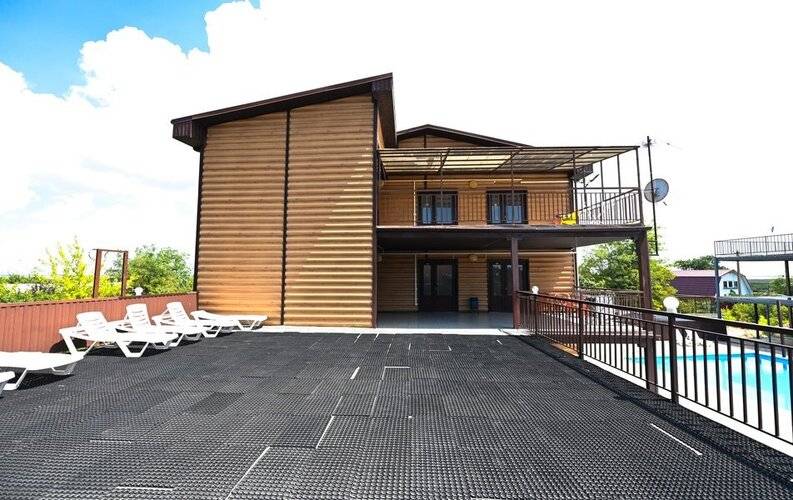 Ханский Берег