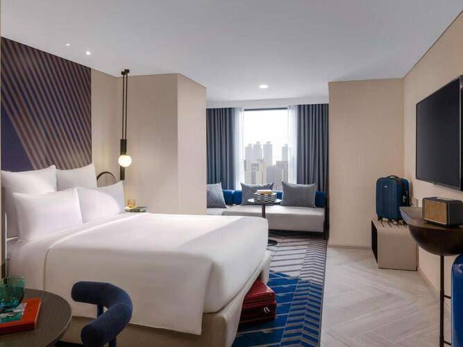 Tribe Living Bangkok Sukhumvit 39