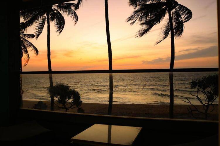 Earls Regent Negombo