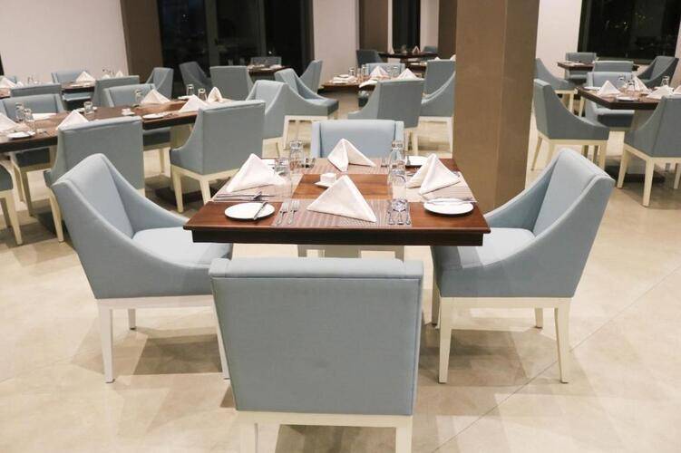 Earls Regent Negombo