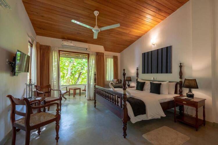 Villa Birdlake