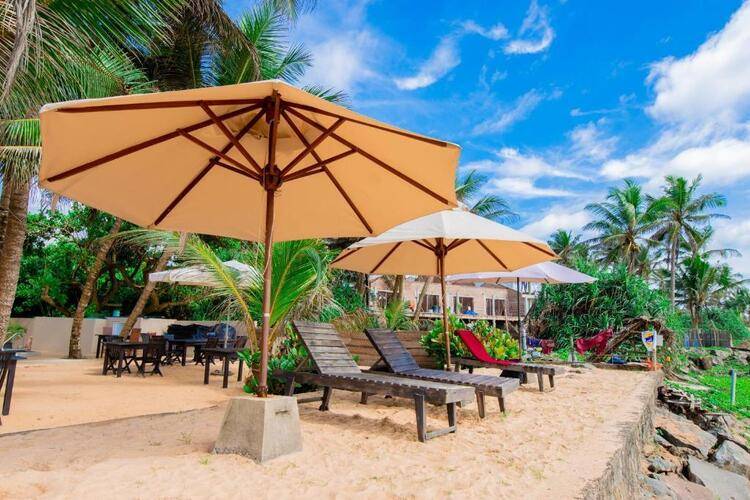 Nico Beach Hotel