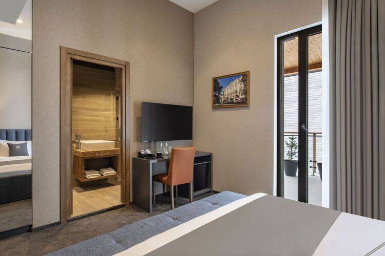Bristol Hotel & Spa Bakuriani