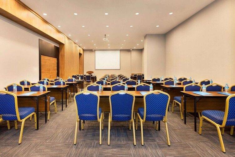 Days Hotel By Wyndham Istanbul Esenyurt