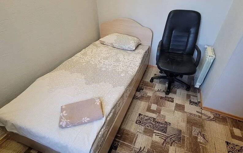 На Николая Островского